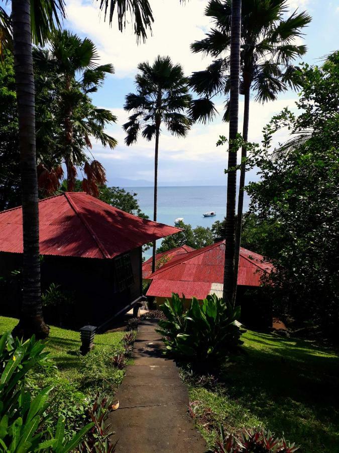 Happy Gecko Dive Resort Bunaken Exterior foto